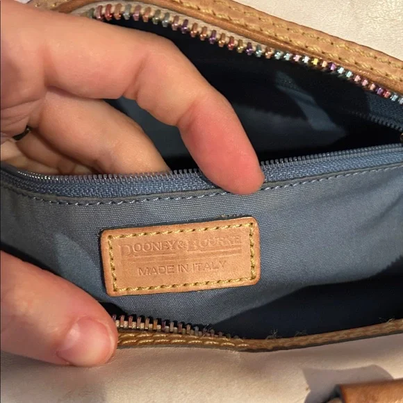 Dooney & Bourke x Lindsay Lohan 2004 Bag - Picture 9 of 16